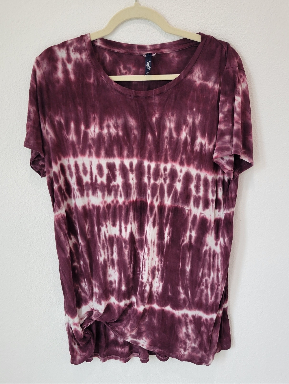Angels Forever Young Tie Dye Tee XL Plum Red Knot Side
